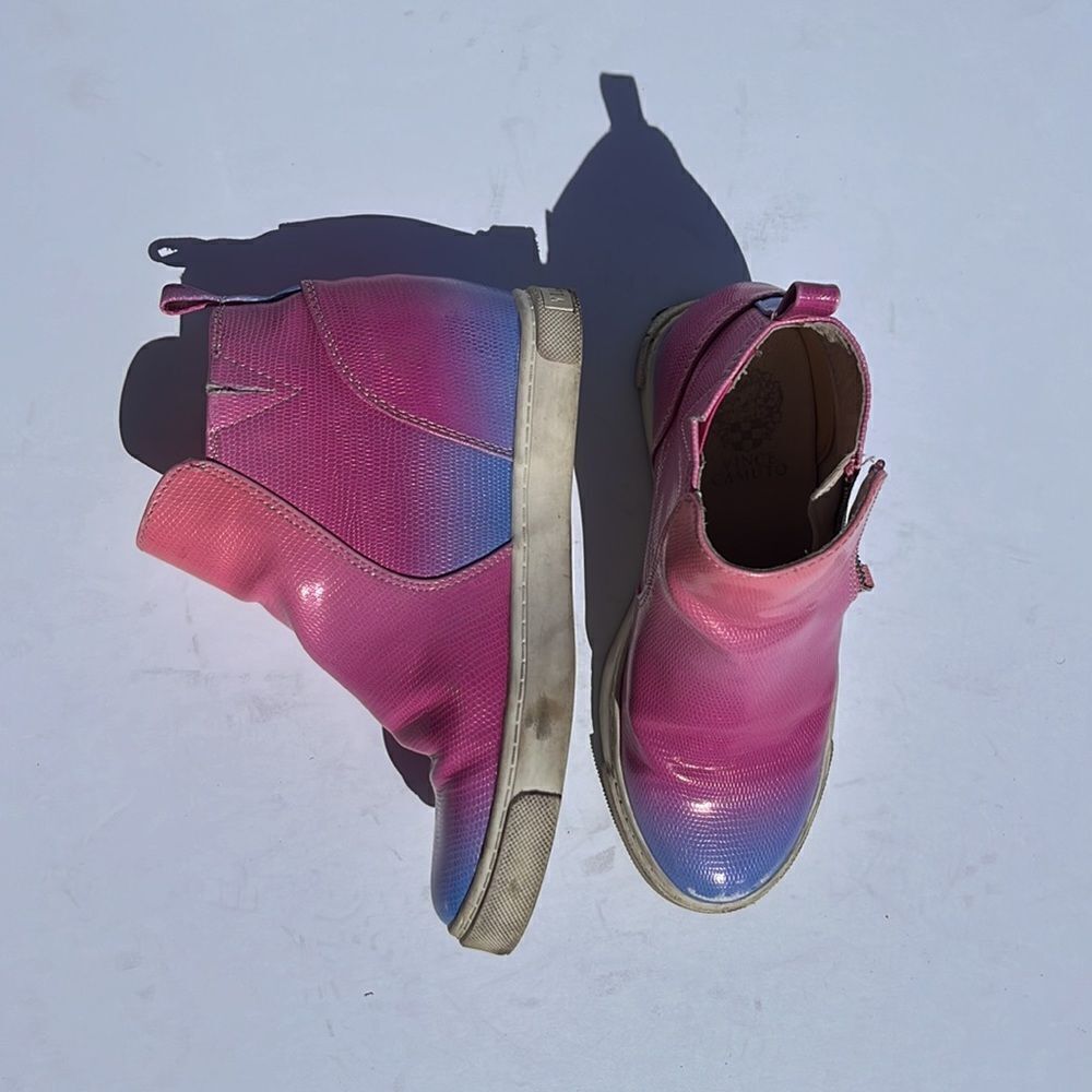 🔥4/$25 Vince Camuto Girls Sneakers Pink Blue Ombré